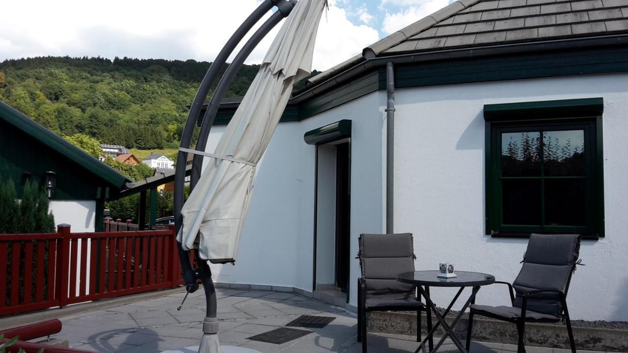 Vivanatura Eifelferienhaus Einruhr Exteriör bild